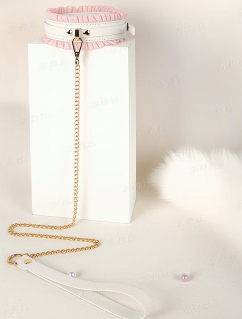 **Lace Maid Leash Collar** - Image 2